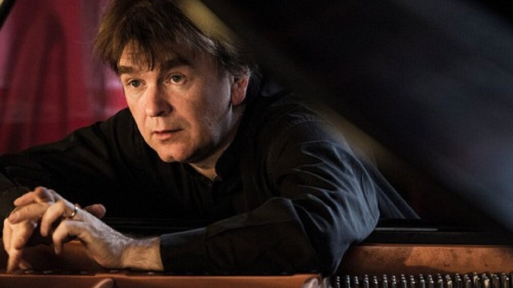 Klavírny recitál v Malej sále Slovenskej filharmónie: Chopin vtedy a teraz