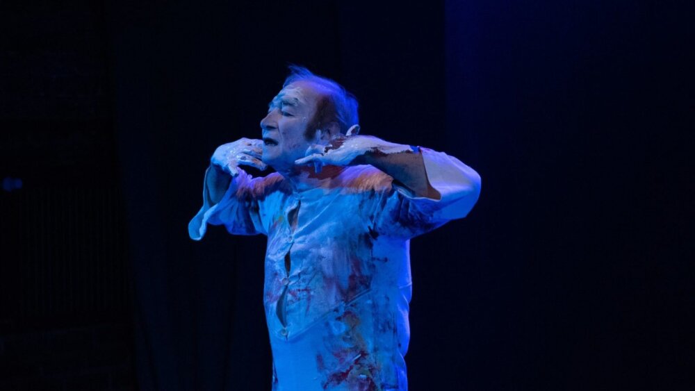 Milan Sládek výstavu svojich obrazov a festival pantomímy