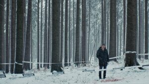 MOC - Dráma s prvkami politického thrilleru odhaľuje dilemy moci v súčasnej spoločnosti