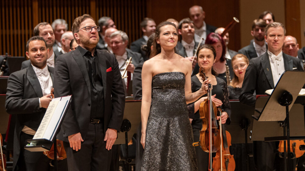 Jedinečná muzikalita violistky Kristiny Fialovej motivovala košických filharmonikov