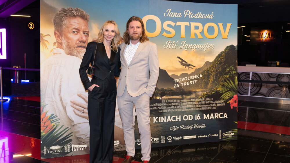 Českú komédiu Ostrov prišli do Bratislavy predstaviť Janka Plodková a Rudolf Havlík