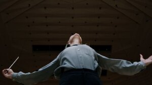 Február v kinách: Výročie vraždy, Cate Blanchett ako dirigentka a kuriózny horor o medveďovi