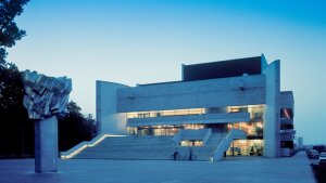 Od januára 2023 sa Dom umenia v Piešťanoch stal opäť súčasťou Slovenskej filharmónie