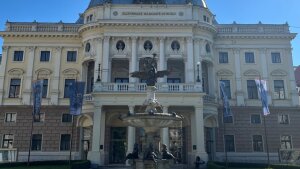 Bratislava pozýva na spoločné odpočítavanie roka 2022