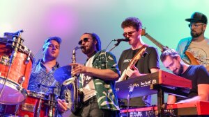 Kapela Darkness Positive má štvrtý album a prekonáva všetky očakávania