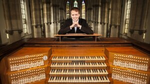 Nedeľné popoludnie v Redute: organový recitál Stefana Donnera