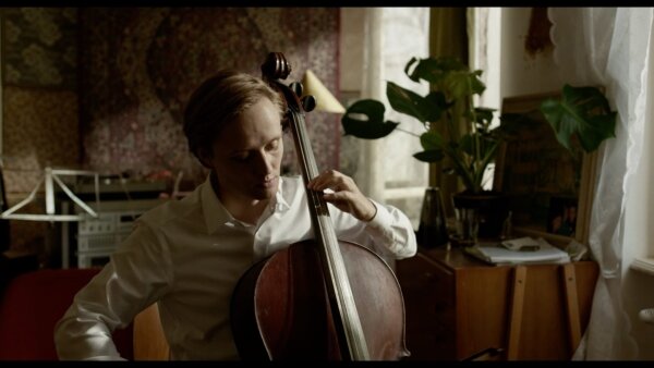 Tvorcovia filmu Plastic Symphony predstavujú oficiálny trailer a slovenský plagát