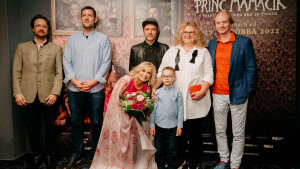 Arabela sa vrátila do Bratislavy. Aká bola premiéra Princa mamáčika?