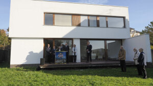 Manželka sochára Jána Mathého Eva Mathéová darovala celú pozostalosť mestu