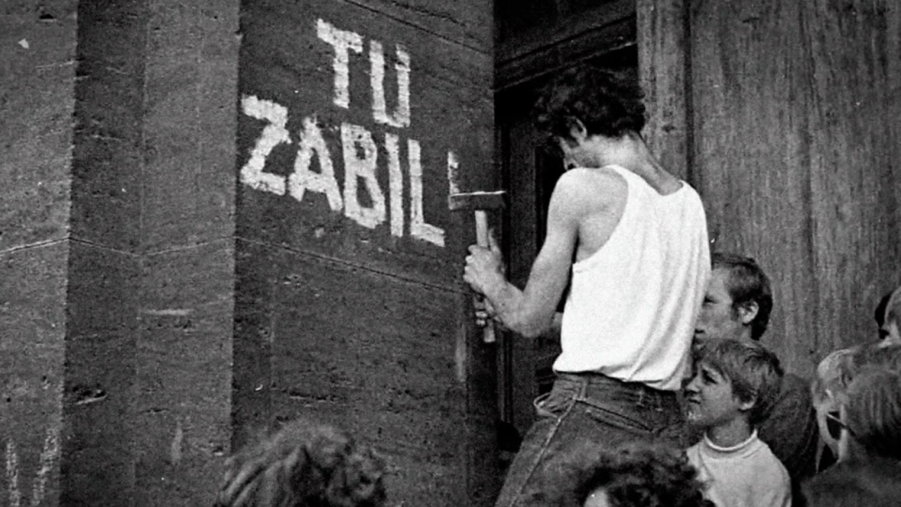 MÔJ EMIGRANT: Ako hrdinovia okupácie v 1968 skončili za hranicami