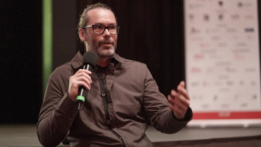 Režisér Guðmundsson: Ak sa deti správajú zle, spoločnosť zlyhala