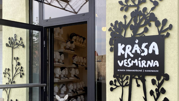 Ateliér Ormandík a galéria Krása vesmírna