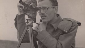 Dežo Hoffmann – fotograf Beatles a slávnych hviezd šoubiznisu by sa dožíval 110 rokov. V kinách sa onedlho objaví film o jeho živote