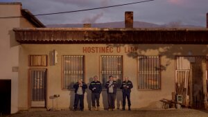 Na novej českej komédii Keby radšej horelo sa smejú diváci po celom svete