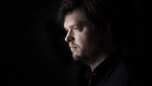 Juraj Valčuha uvedie v SND dve predstavenia opery Don Carlo