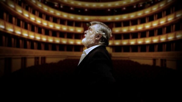 Peter Dvorský k vám prehovorí úprimnou človečinou i odvahou slávneho umelca