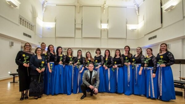 Les Sirénes s espritom od tradičných piesní po jazz a tango