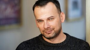 Piesne potulného tovariša v podaní Aleša Jenisa