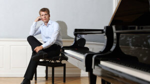 Klavírny recitál Mareka Kozáka nahradí zrušený koncert v Košiciach