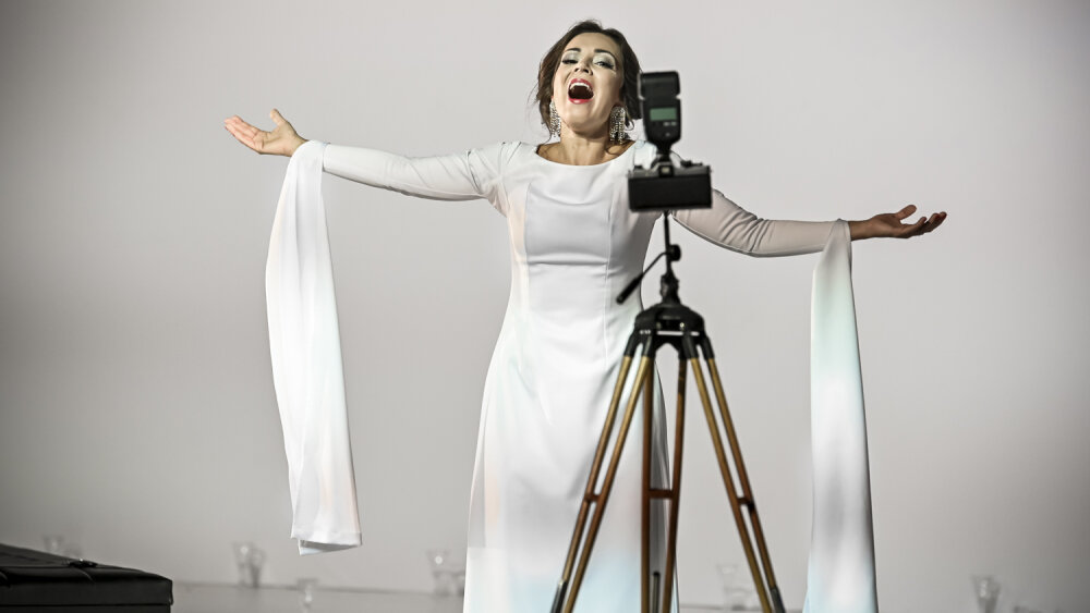 Výnimočná príležitosť: La traviata vo štvrtok online