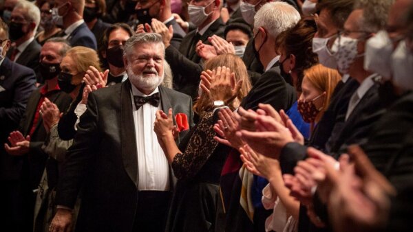 Galavečer k jubileu Petra Dvorského odvysiela Dvojka na Nový rok