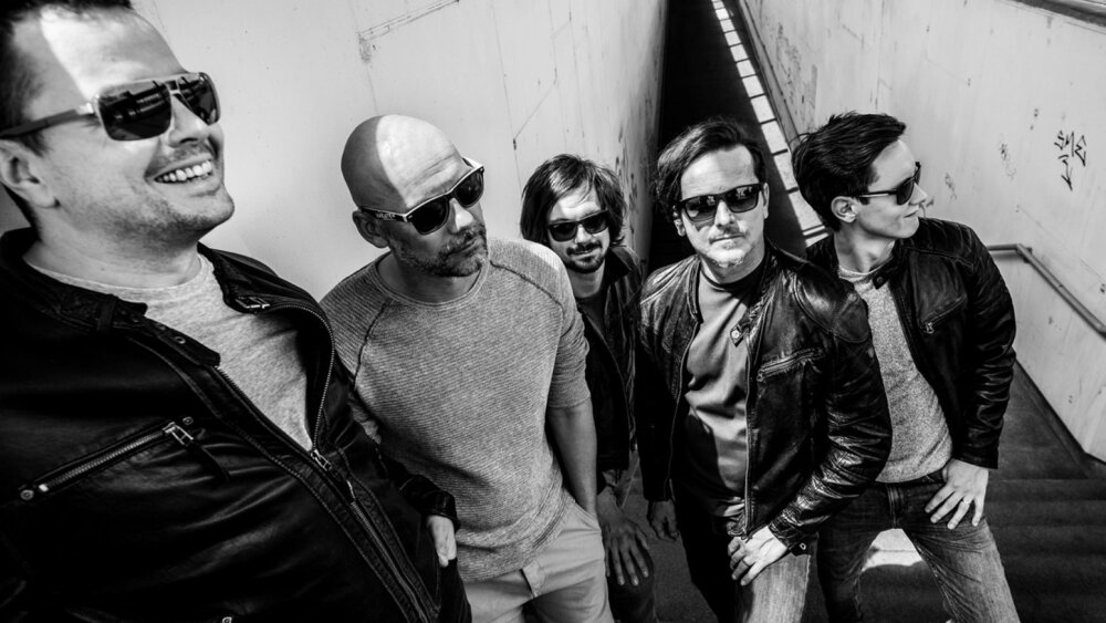 Chinaski oslavujú štvrťstoročie retrospektívnym kompletom