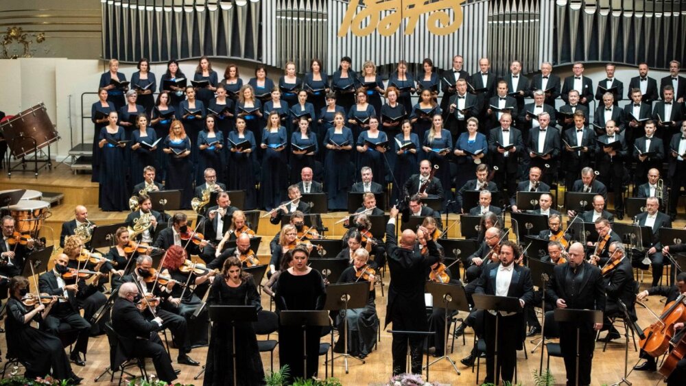 Emotívne Verdiho Requiem pod taktovkou Villauma: vzácna symbióza sólistov