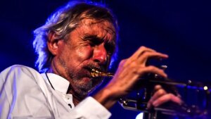 Jazzový trubkár Erik Truffaz a David Kollar budú naživo sprevádzať film Jánošík