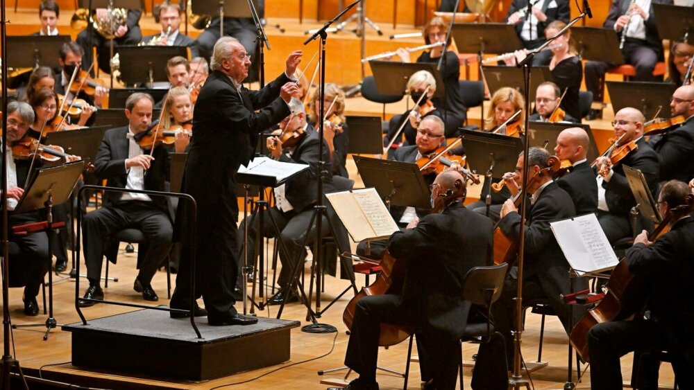 Jesenné koncerty Rozhlasákov: Peter a vlk, Carmina Burana a Queen