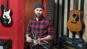 Na slovenskú hudobnú scénu prichádza nový pesničkár