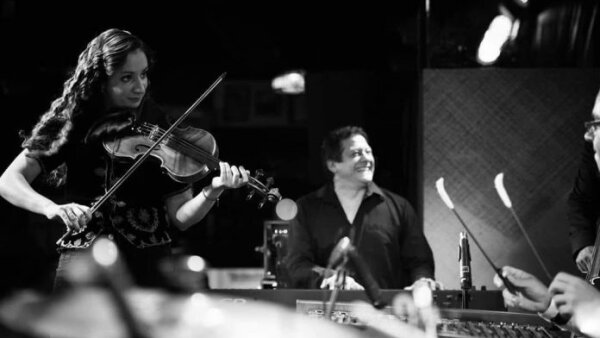 Žúr hudobnej alternatívy: Slovenské alternatívne leto s legendami aj nováčikmi!