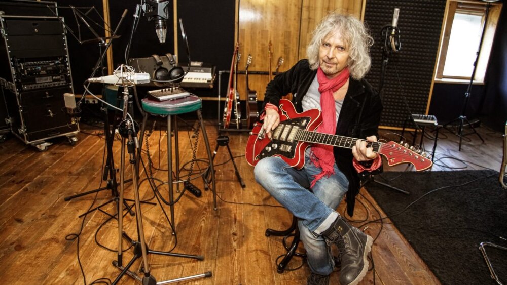 Slovenská legenda Peter Nagy prichádza po 12-tich rokoch s novým albumom „Petrolej“!