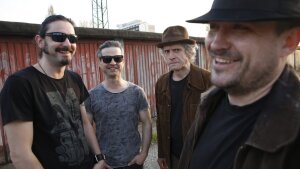 S Koreňovou Zeleninou o živelnosti, starej škole a temnej balade