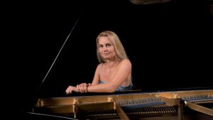Nový festival Piano Days 2021 uvedie klaviristka Júlia Novosedlíková