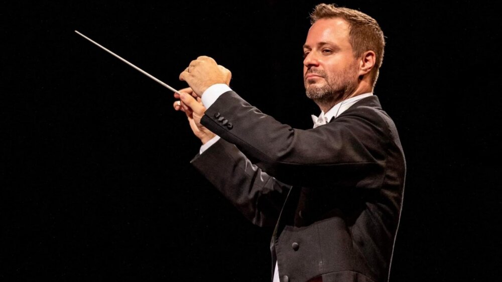 Robert Jindra bude novým šéfdirigentom Štátnej filharmónie Košice