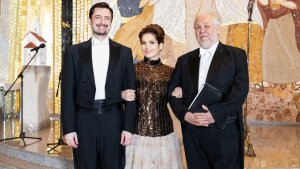 Tóny nádeje s Jolanou Fogašovou a Petrom Mikulášom