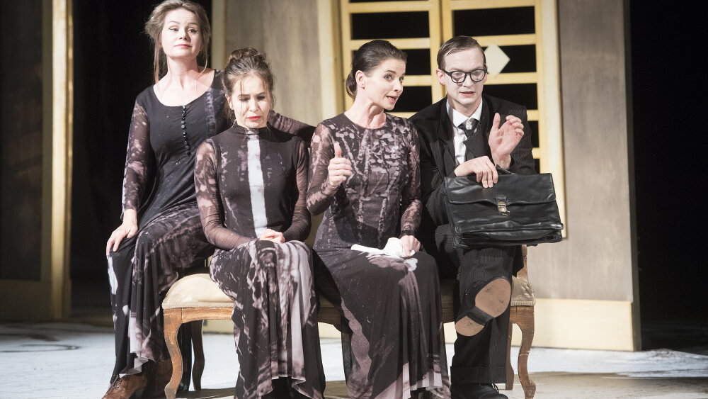 Čakanie sa skončilo - Borodáč príde za divákmi online