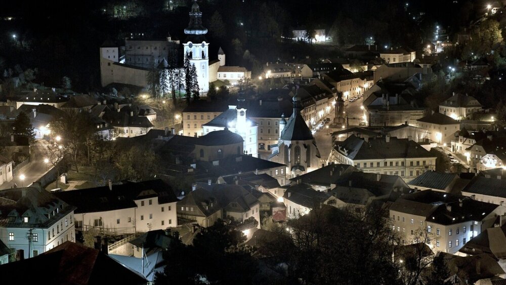 Dušičky z Nového zámku so zaujímavými hosťami