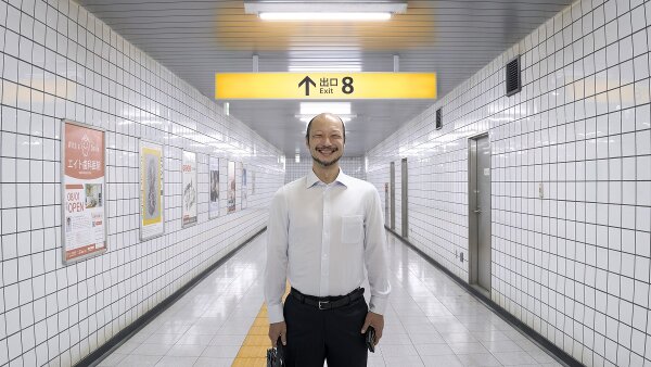 Film Exit 8: Konečne herná adaptácia, ktorá chápe svoju predlohu a ešte ju povyšuje