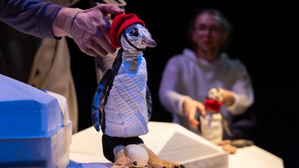 Kto neskáče nie je tučniak