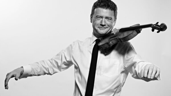 Ivan Ženatý: Po Bachovej hudbe vnímam v sále hrobové ticho. Všetci musia precitnúť zo zázraku