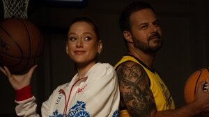 Xindl X a Emma Drobná predstavili pieseň ku komédii Dream Team