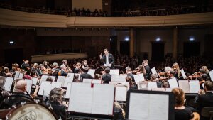 Violončelo so španielskym espritom a Brahmsova Symfónia č. 2 v ŠFK