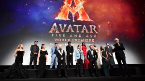 Hollywoodska premiéra filmu Avatar: Oheň a popol