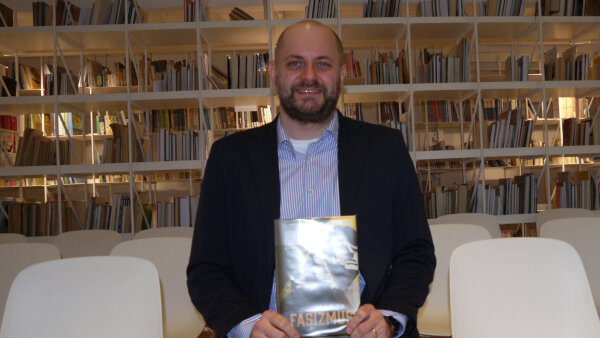 Jakub Drábik: Téma fašizmu ma núti myslieť na dobrotu ľudstva