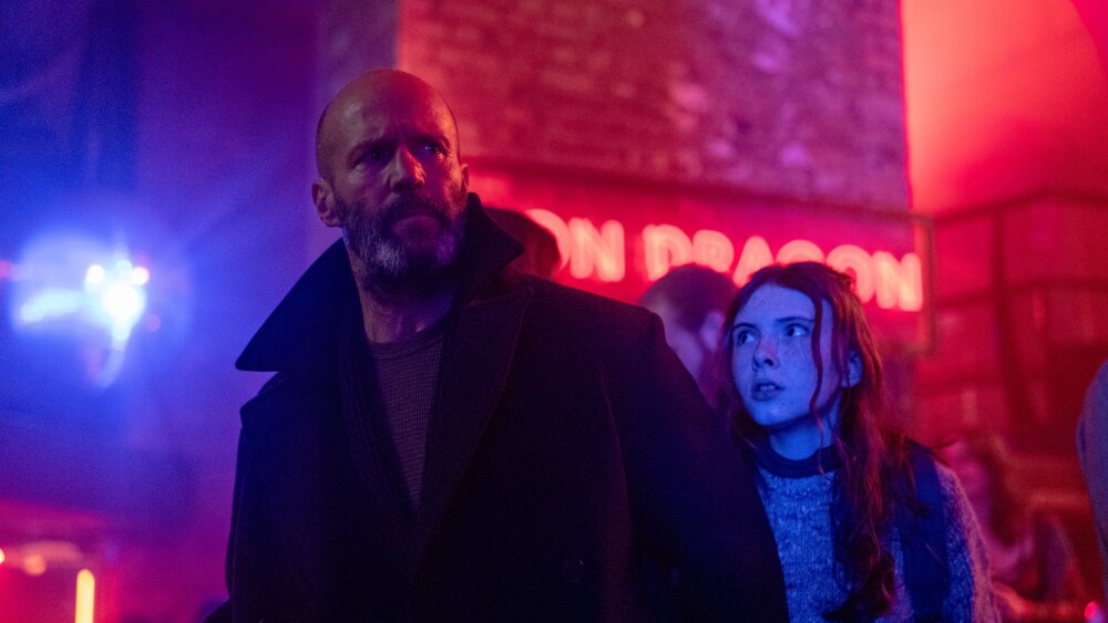 Milovníci Jasona Stathama, pozor! Do kín prichádza jeho nový akčný film V úkryte