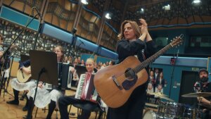 Orchestra Folklorika a Aneta Langerová prinášajú videoklip k piesni Svatá Kordula. Živá premiéra zaznie na Folklorika Feste