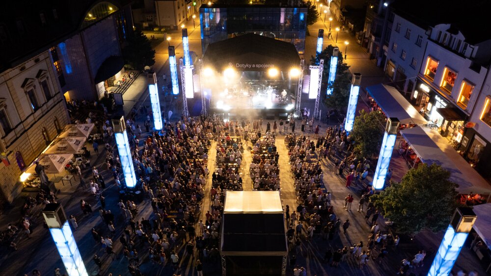 Dotyky a spojenia uzavreli 21. ročník. Festival navštívilo viac než 10-tisíc divákov a diváčok