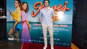 Slávnostná premiéra filmu Kavej 2: Najočakávanejšia komédia leta prilákala množstvo známych tvárí