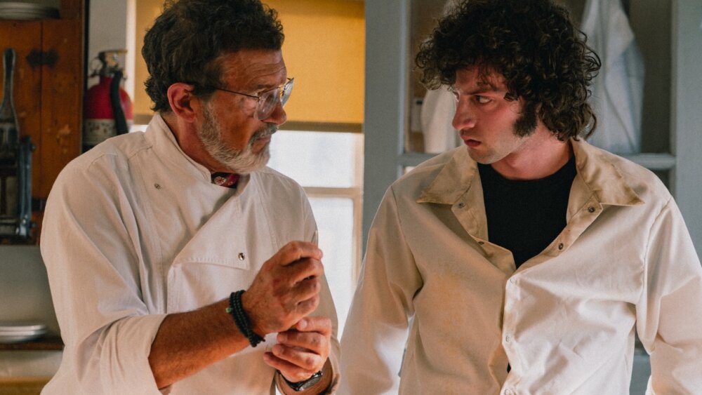 Do kín mieri film o najznámejšom šéfkuchárovi Anthonym Bourdainovi: Snímka Tony odhaľuje jeho príbeh pred slávou